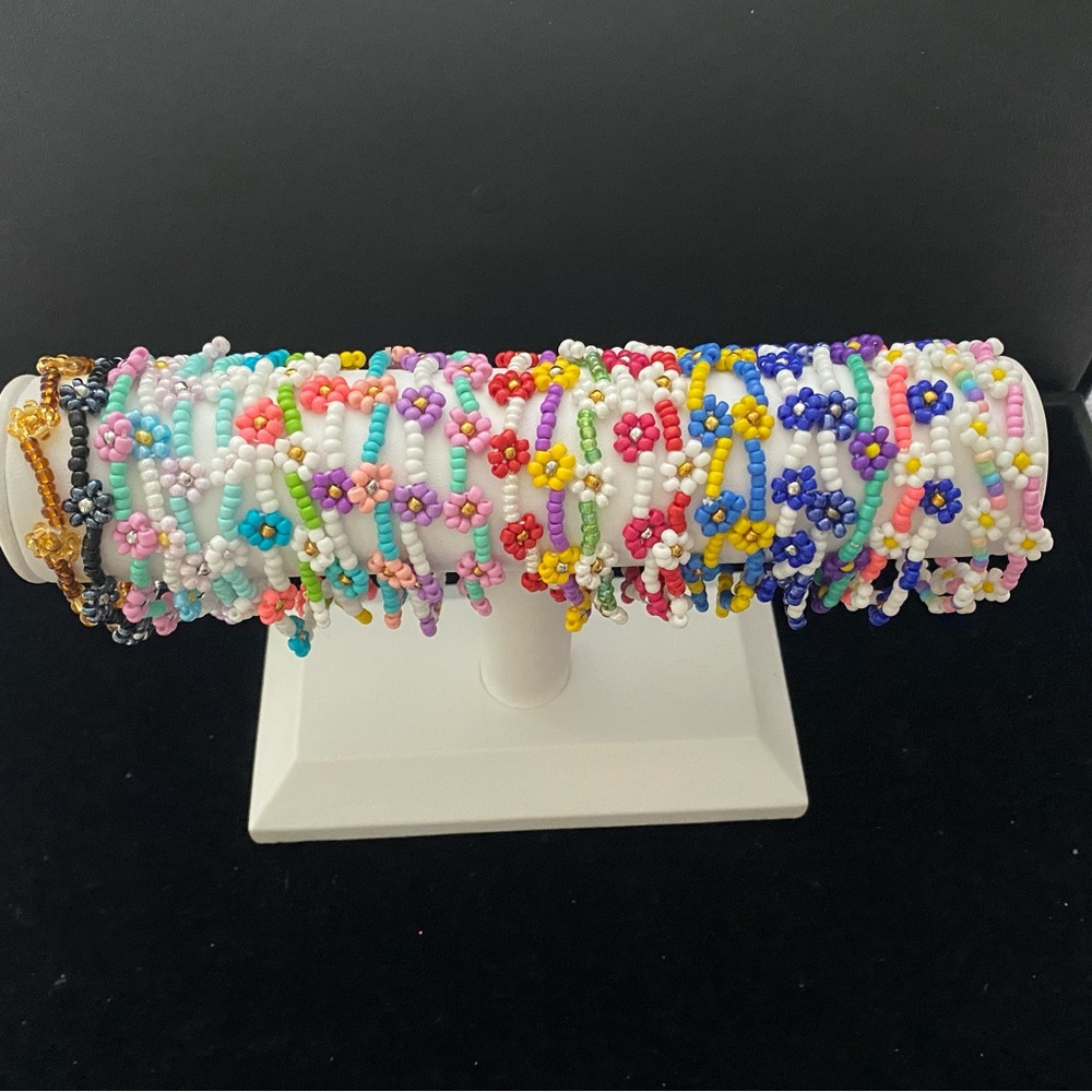 3 Flower Stretch Bracelets